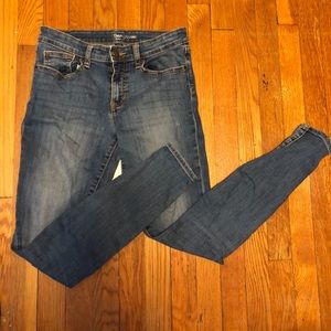 gap dark wash skinny jeans